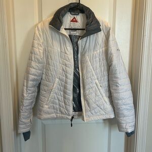 Columbia Women's White and Gray Puffer Jacket